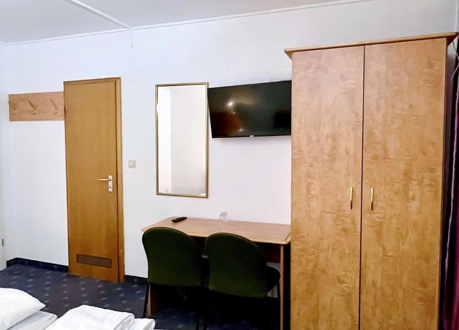 Garni Hotel Vier Jahreszeiten Rösrath